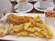 Daniels Fish Chips food