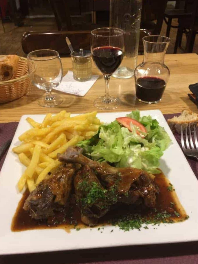 restaurant image