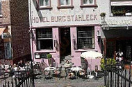 -cafe-burg Stahleck outside