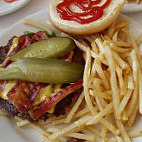 Steak 'n Shake food