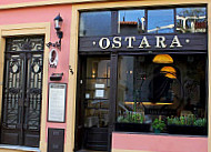 Ostara Noqueria outside