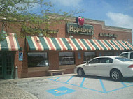 Applebee's Grill outside