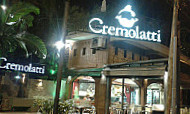 Heladeria Cremolatti outside