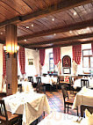 Kyrburg, Whisky-Museum und Restaurant food