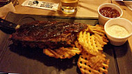 Montana's BBQ & Bar food