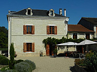 La Maison St Martin outside