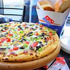 دومينوز حمص Homs Dominos food