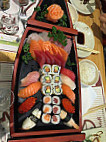 Sushi King food