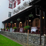 Restaurant Caraiman Sinaia Exterior