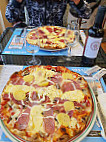 Pizzeria Du Rouz food