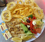 Bondi Road Seafoods food