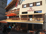 Cafe-Konditorei Moshhammer Zell Am See food