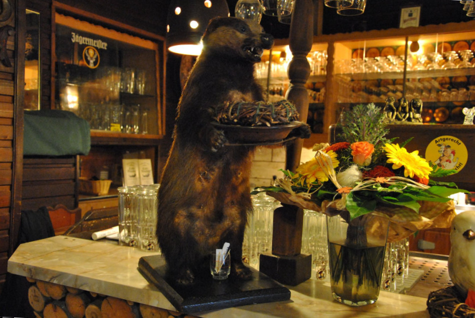 restaurant image