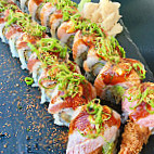 Sushi Lovers food