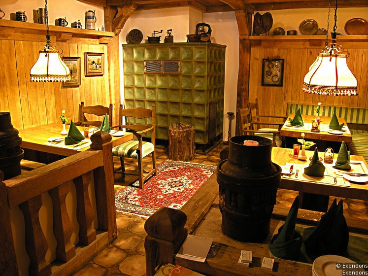 restaurant image