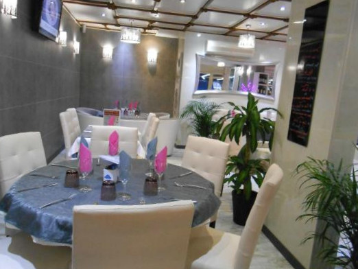 restaurant image