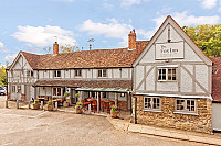 The Fox Inn outside