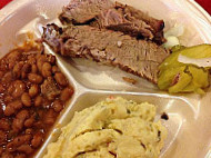 Silverado Smokehouse food