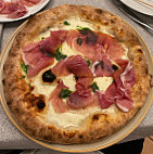 Grano Gourmet Pizzeria Pinseria food