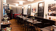 Le Bistrot de Charlotte food