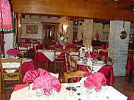 Restaurant Ogibarnia Macaye food