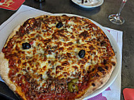 Lilo's Pizza food