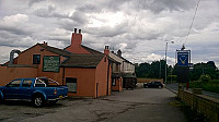 The Reindeer Inn outside