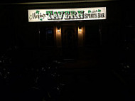 Murphy's Tavern outside