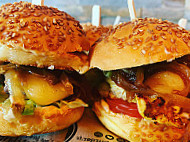 L'Art En Burger food