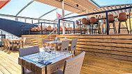 Les Terrasses Du Port food