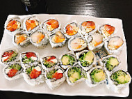 Sushi Island food