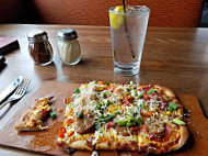 Boston Pizza food