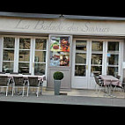 La Balade Des Saveurs inside