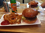 Burgerladen food