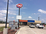 Dairy Queen outside