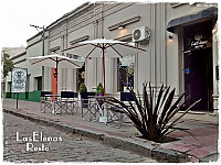 Las Elenas Restaurant outside