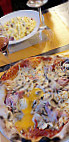 Pizza Del Piano food