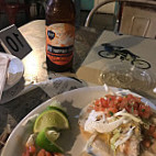 Wahoo's Fish Taco food