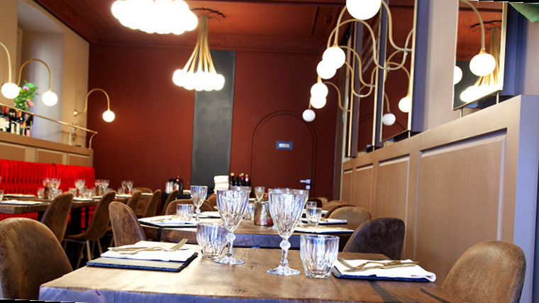 restaurant image