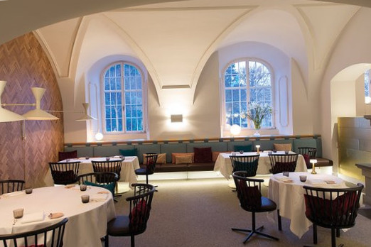restaurant image
