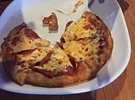 Boston Pizza food