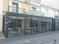 La Rive Gauche inside