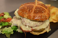 Burgers du Sud food