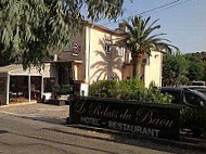 Relais du Baou outside