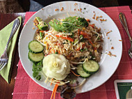 Chang Puak Hilden food