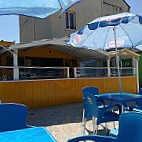 Les Cabanes De La Plage inside