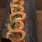 Nakama Sushi Sagasta food