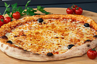 Anatolia Pizza food