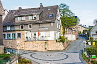 Landidyll Hotel & Restaurant Lindenhof outside