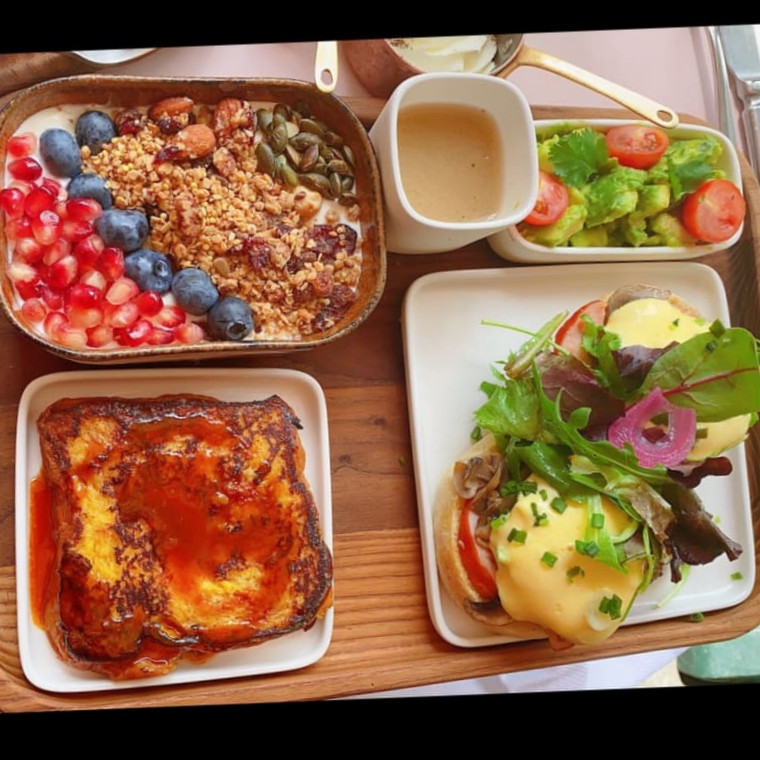 restaurant image